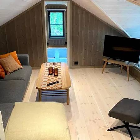 Frydenhoiden Holiday home *